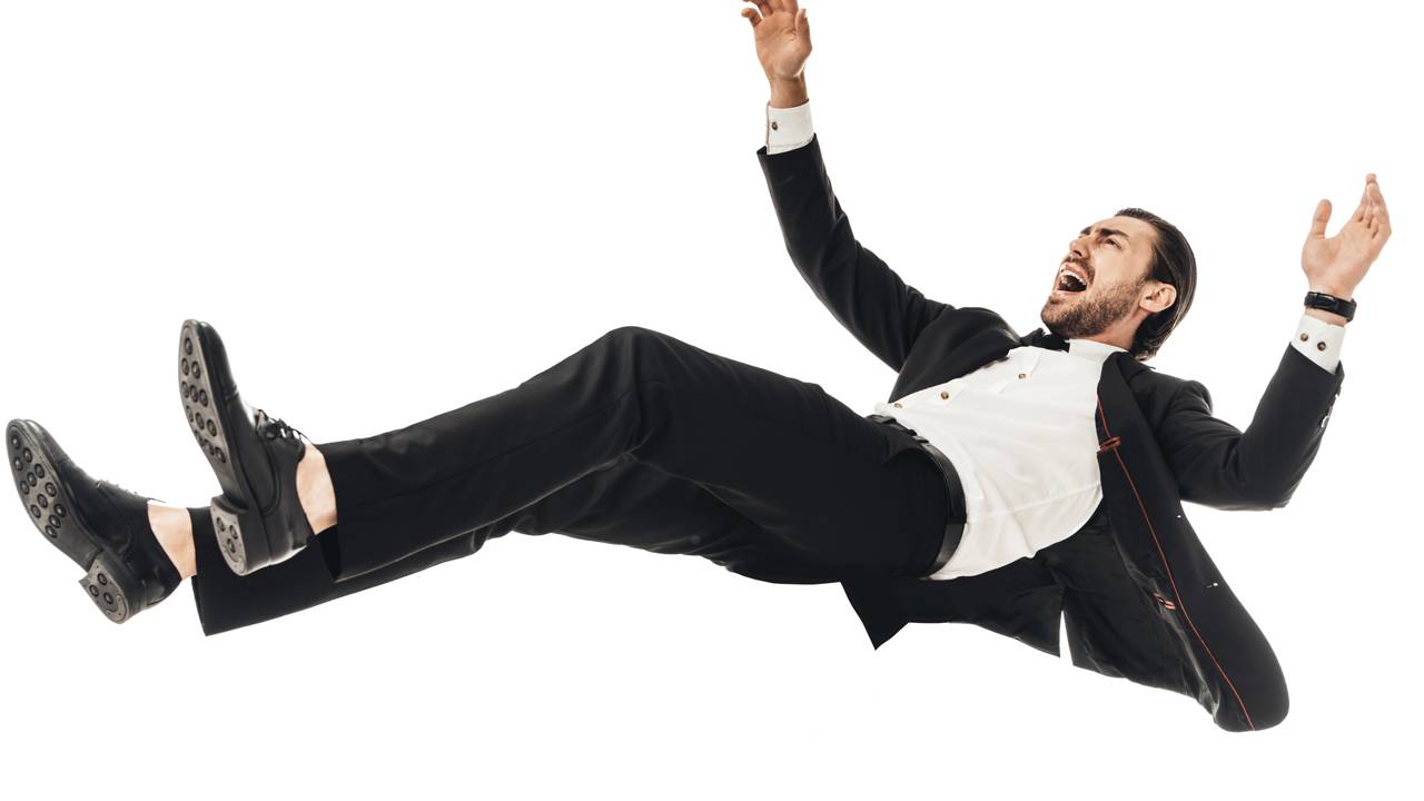 Sonhar que está caindo pode revelar algo sobre sua vida real