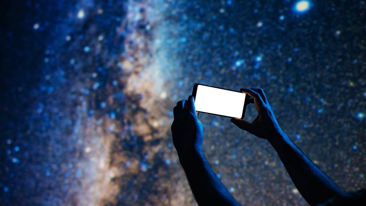 Como identificar constelações e planetas em segundos pelo seu celular