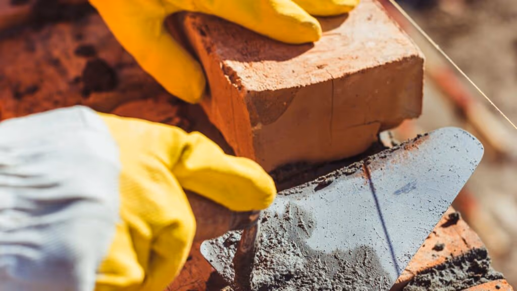 Quanto custa construir uma casa de 75m2? O que considerar antes de começar a obra