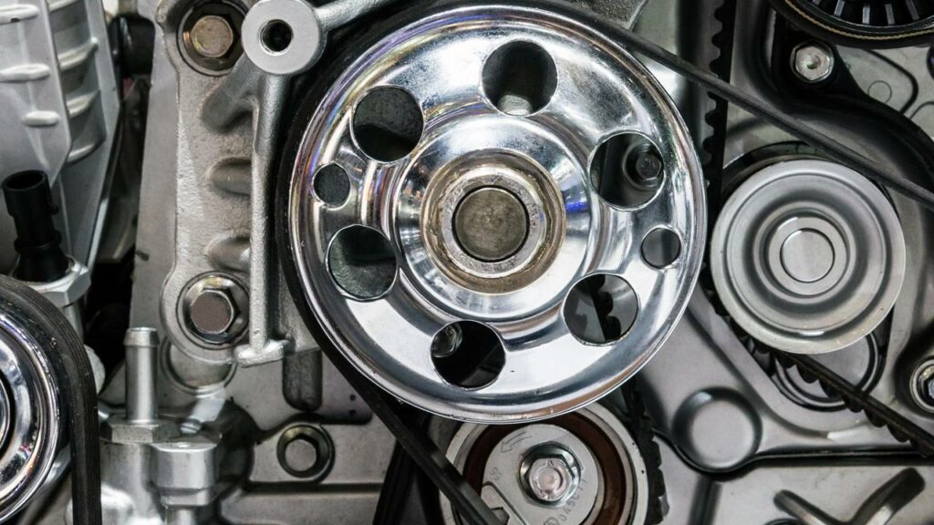 Apertei demais a correia e o carro começou a apitar