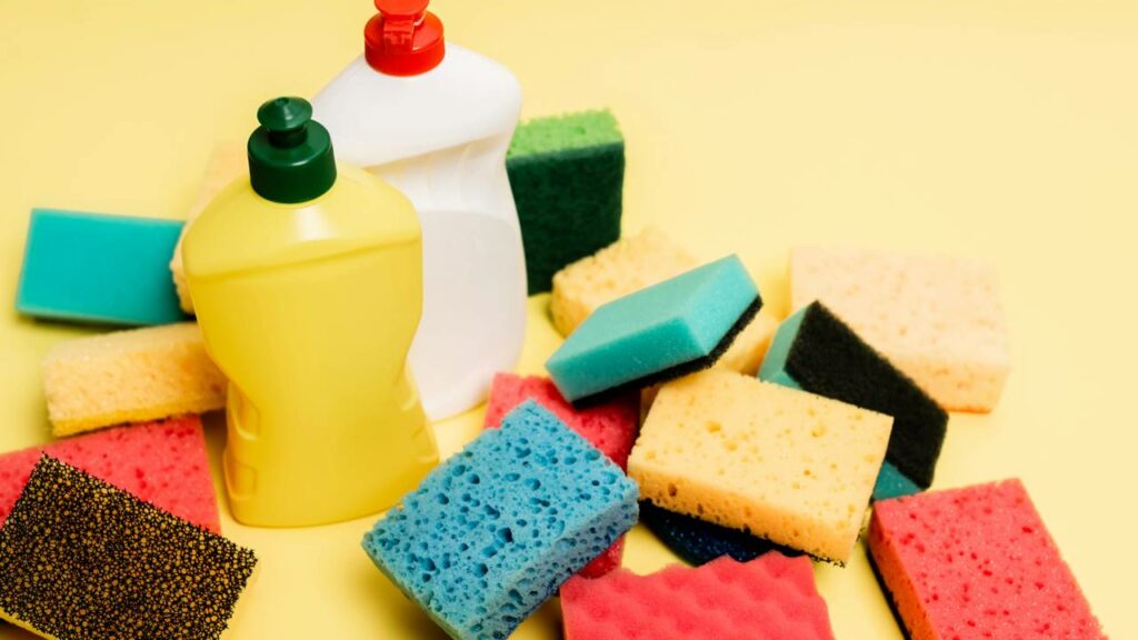 Faça seu próprio detergente com esses ingredientes caseiros