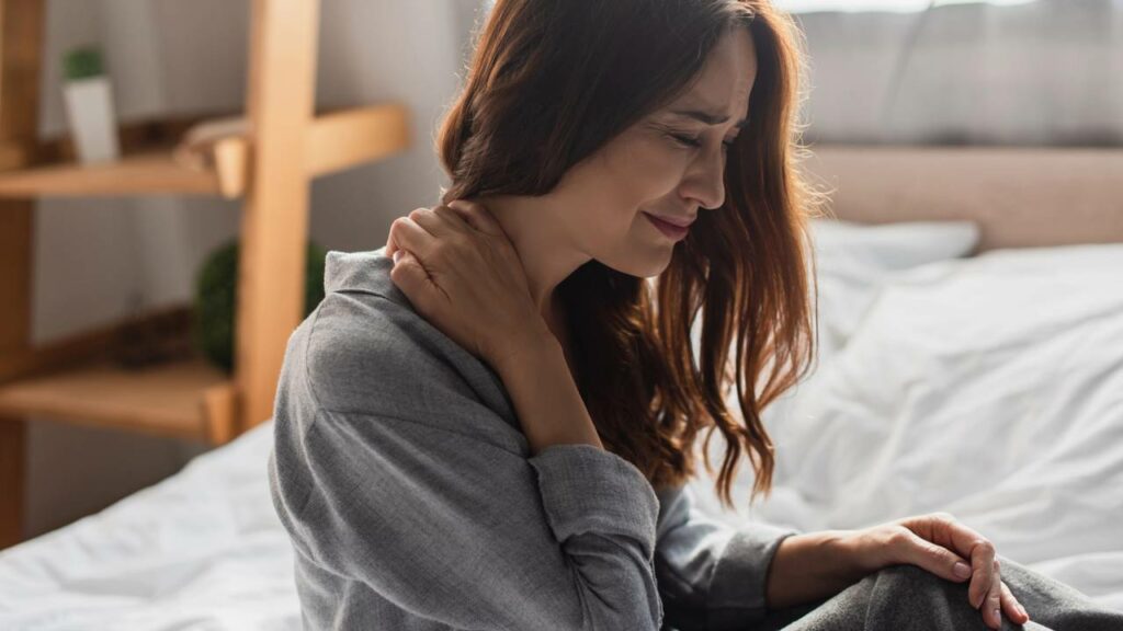 Rara condição genética faz não sentir dor, fome e sono