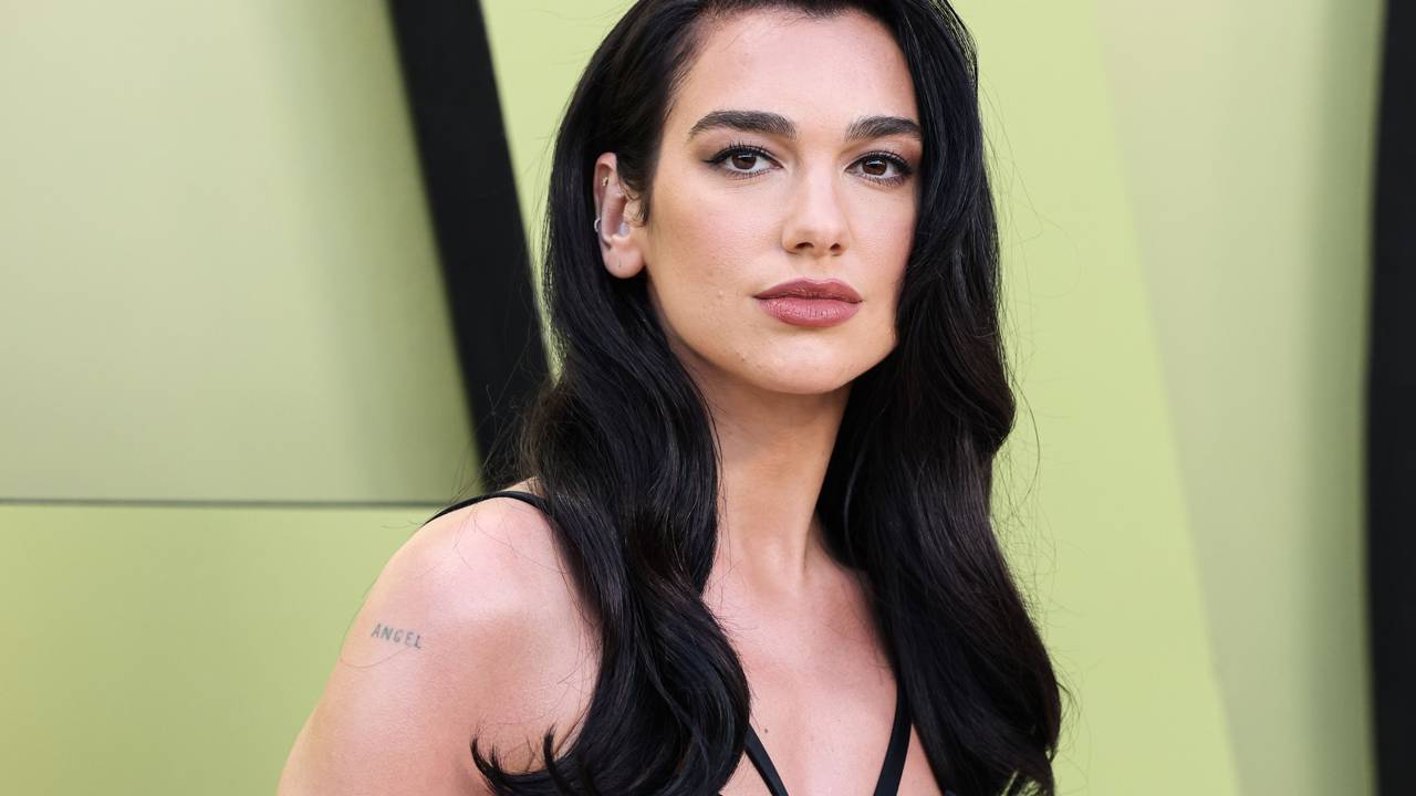 A amizade curiosa entre Dua Lipa, Luciano Huck e Angélica