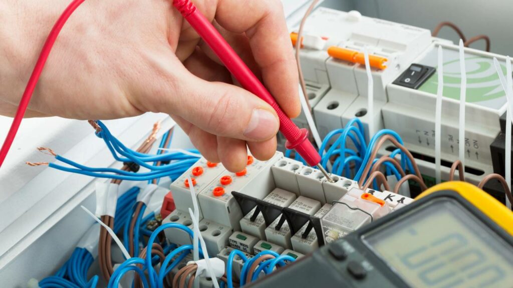 O projeto elétrico deve ser bem executado pois, além do possível retrabalho, pode oferecer até mesmo risco de vida - Créditos: depositphotos.com / Nomadsoul1