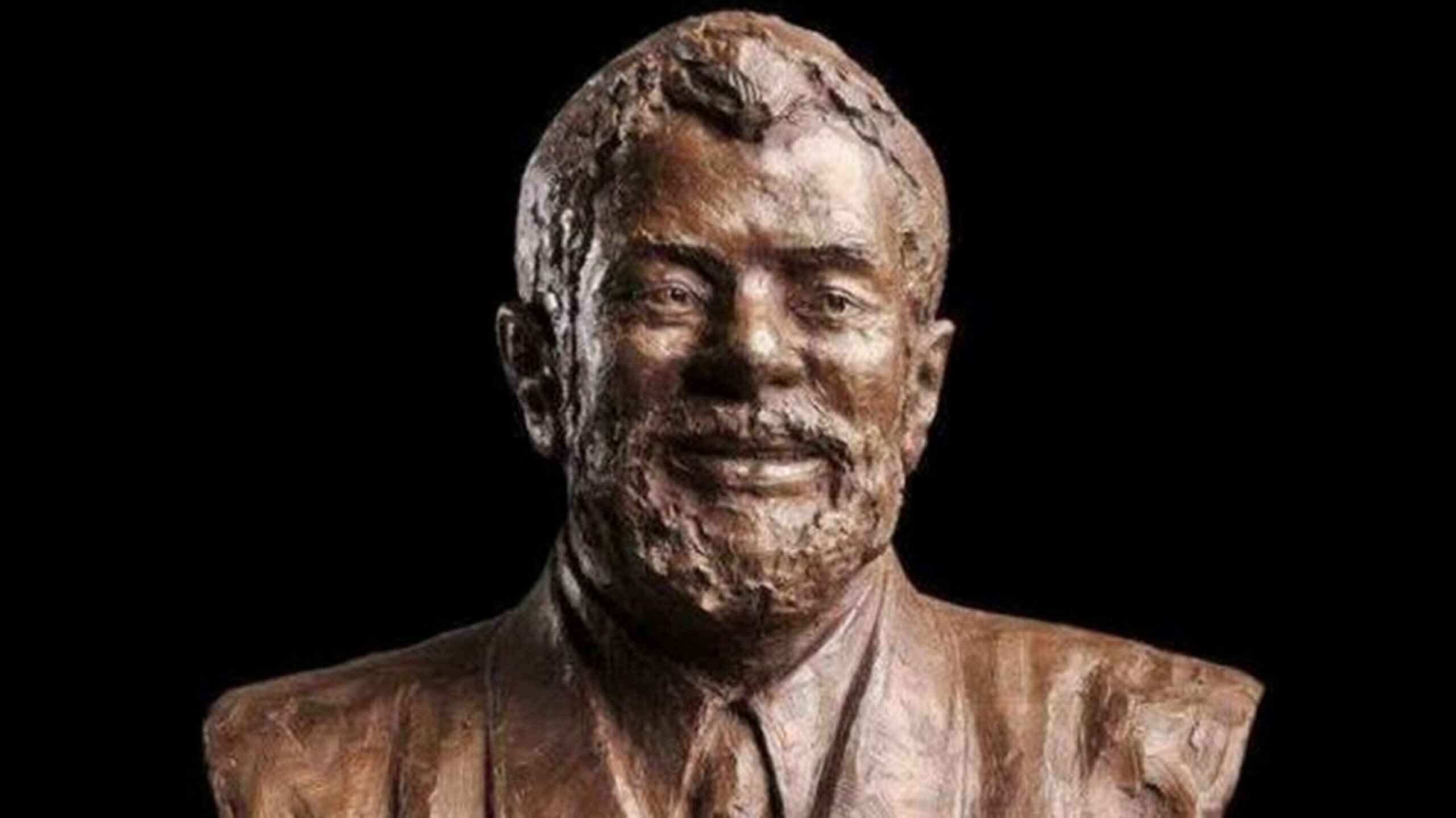 Crusoé: “Lula é uma estátua política que o povo não quer mais cultuar”