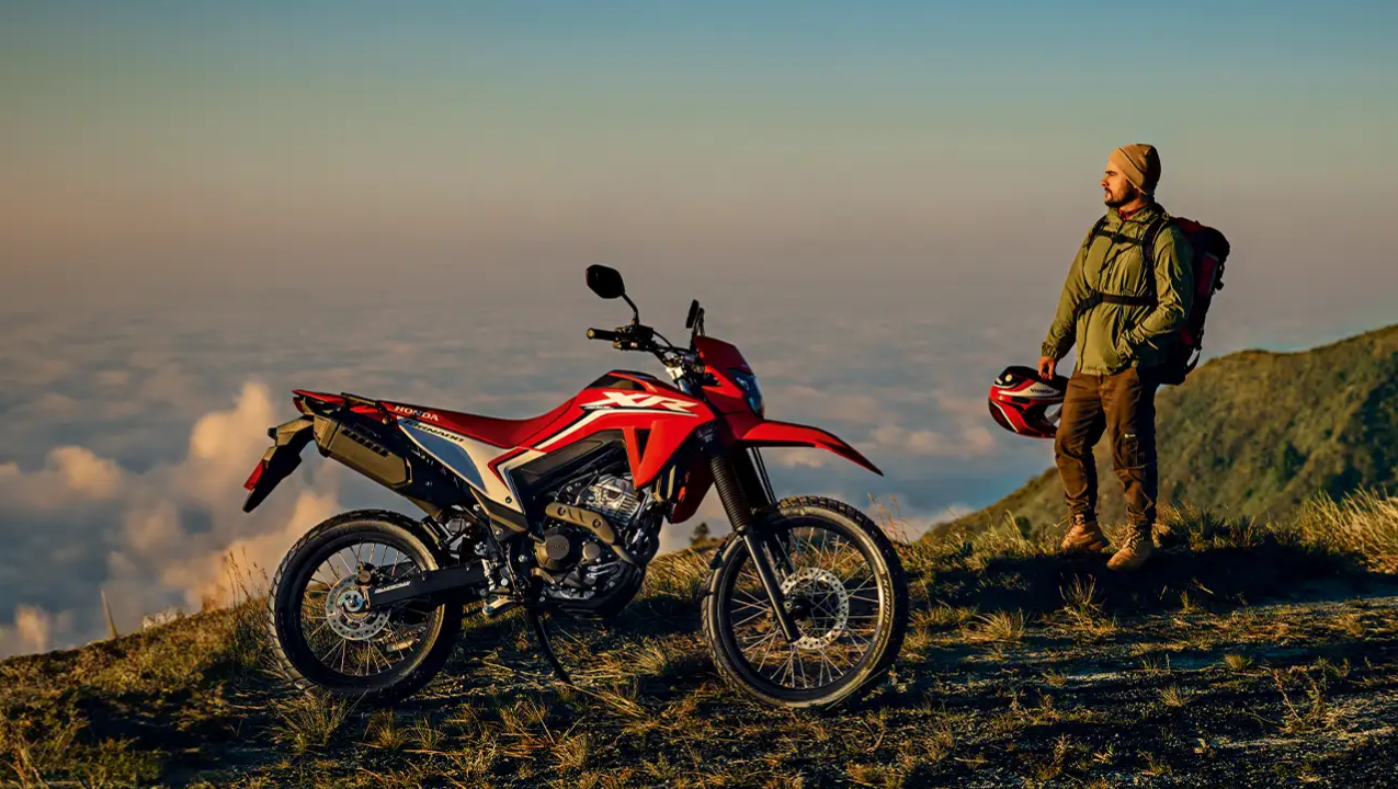 XR 300L a moto que une liberdade, potência e tecnologia em uma só máquina