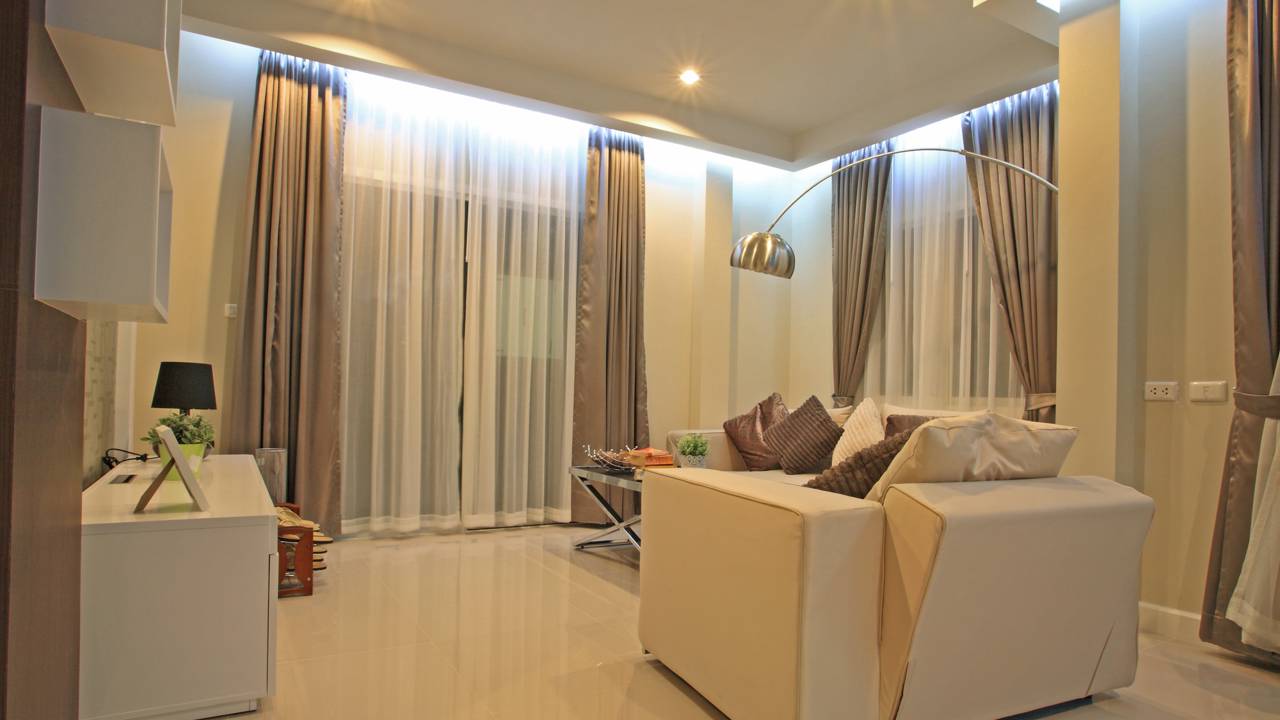 Como valorizar os ambientes da casa usando iluminação prática, bonita e acessível