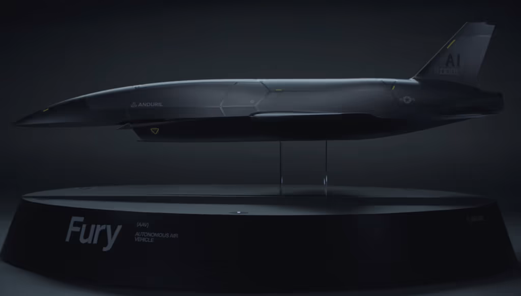 Este drone pode voar com quase nenhum humano e promete salvar pilotos no combate