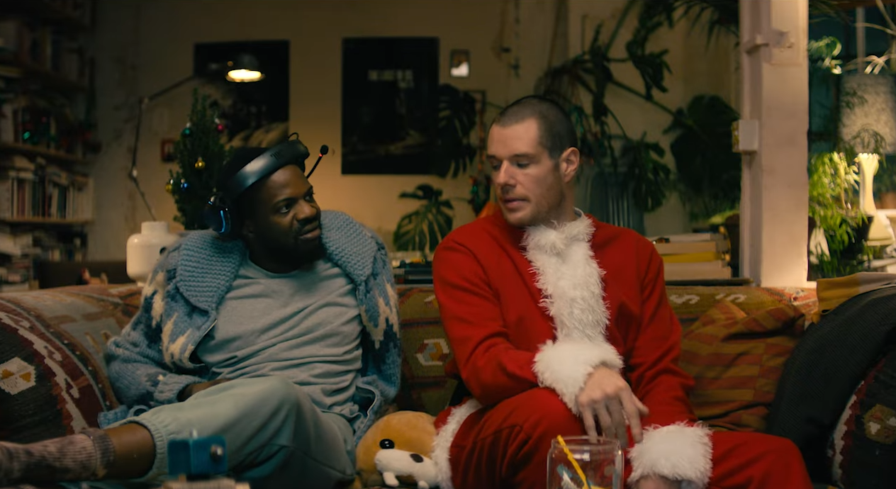 Filme natalino mistura assalto, romance e tensão e conquista o público na Netflix