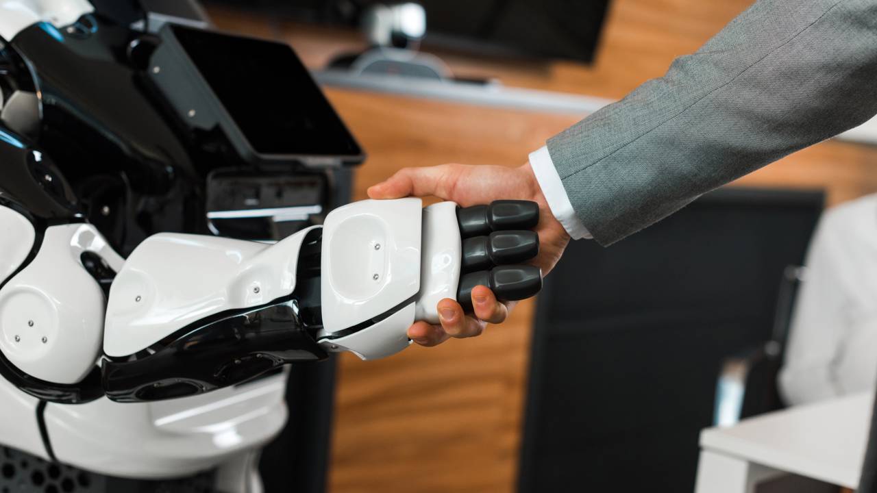 Jovens estão desistindo de trabalhar com tecnologia por causa da IA