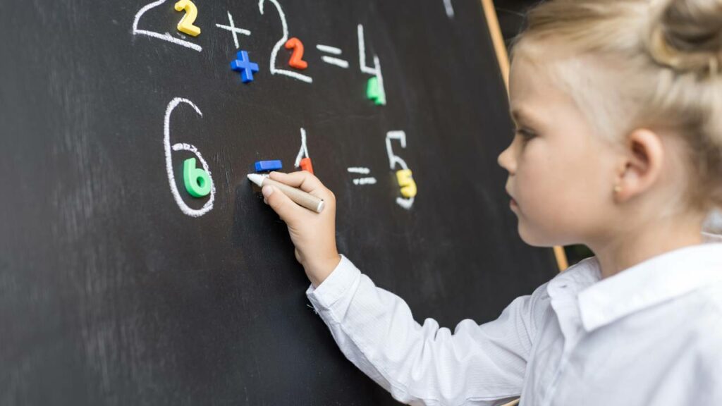 O truque escondido por trás de contas simples que derrubam até adultos