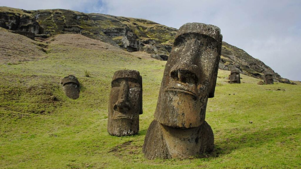 Mistério por trás das monumentais estátuas da Ilha de Páscoa é revelado