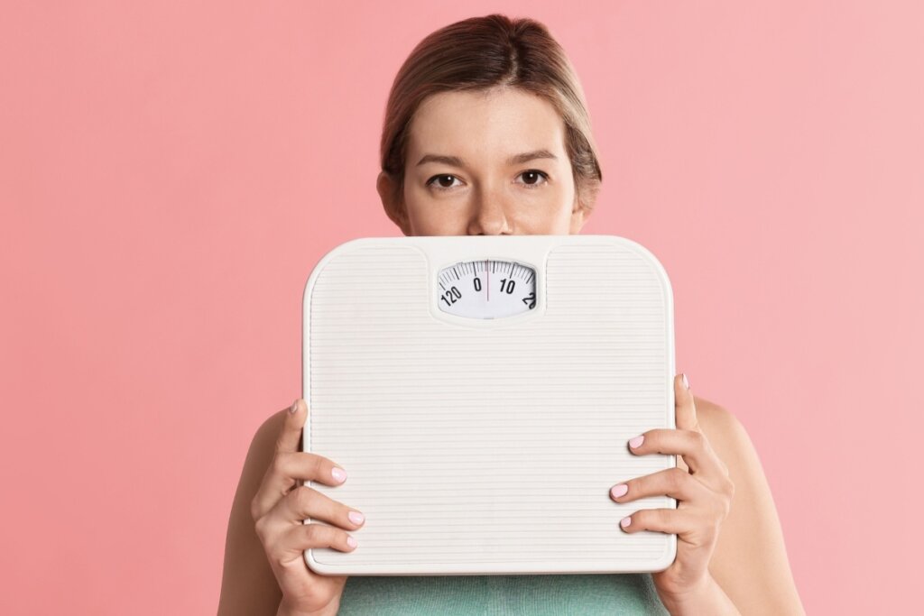 Refluxo: 5 maneiras práticas de aliviar os sintomas