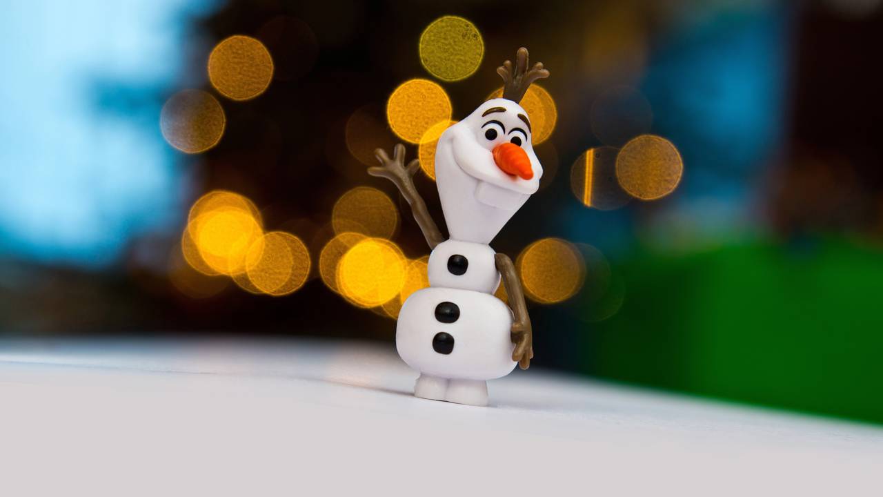 Olaf “ganha vida” com robô em novo parque da Disney