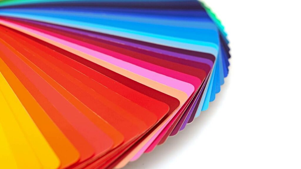 Cores mais suaves, como o branco e o bege dão maior claridade e leveza ao ambiente - Créditos: depositphotos.com / inxti74