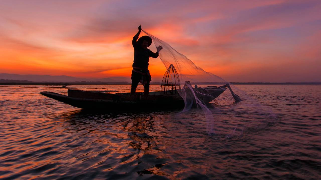 Pescadores enfrentam multas de mais de R$ 60.000 depois de serem pegos em flagrante
