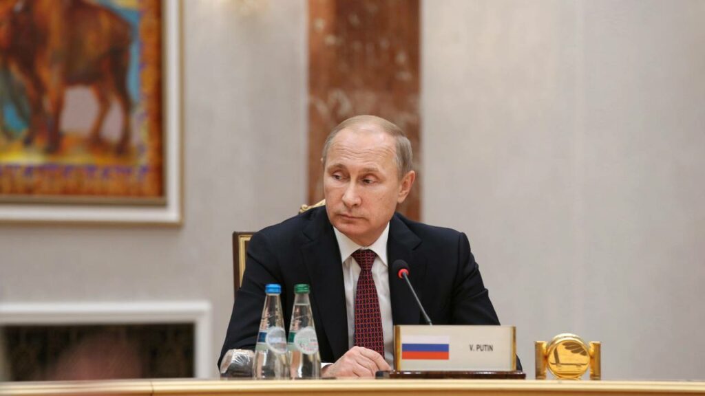 A Rússia apresenta seu novo submarino nuclear. Ele pode transportar o “Poseidon”, causando um tsunami radioativo
