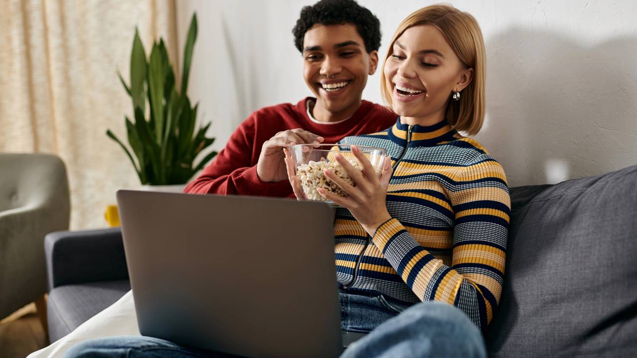 As melhores séries de 2025: 5 produções para maratonar em novembro