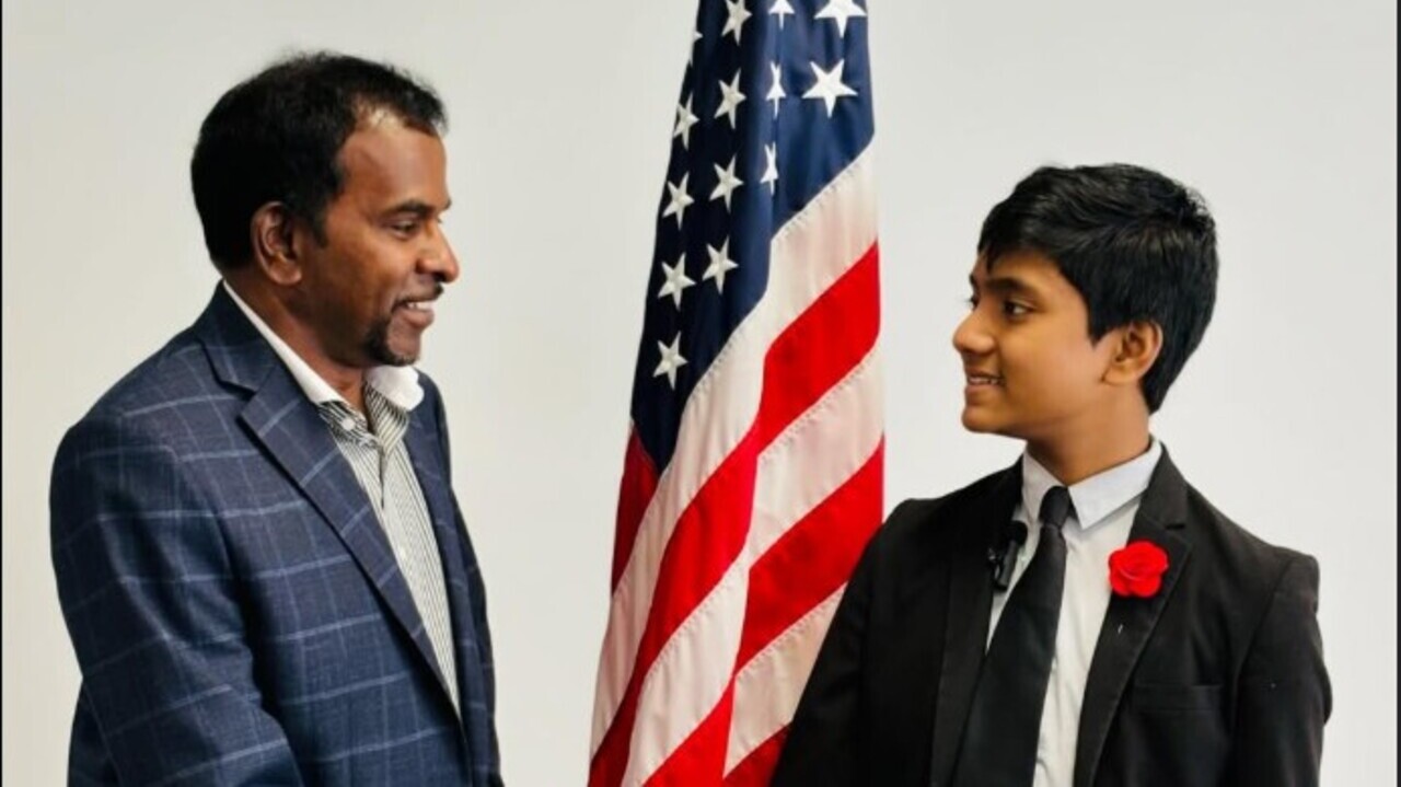 Gênio da matemática, Suborno Isaac Bari, ‘professor mais jovem’