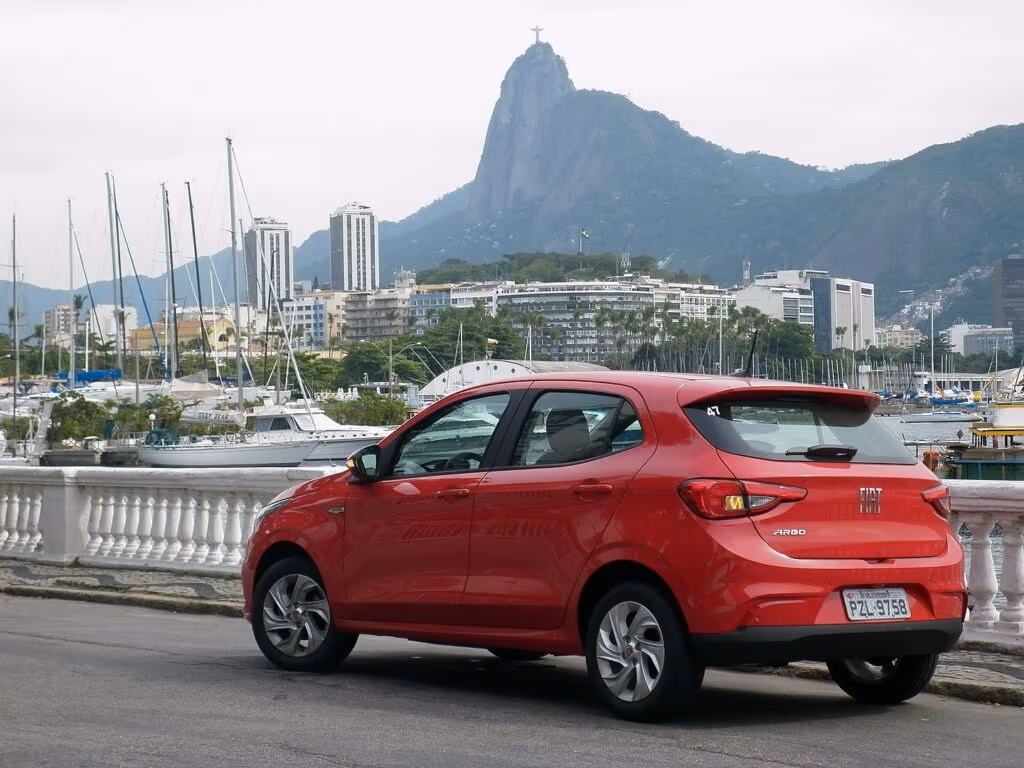 Com câmbio CVT e consumo eficiente, Argo 2025 entrega bem mais do que parece