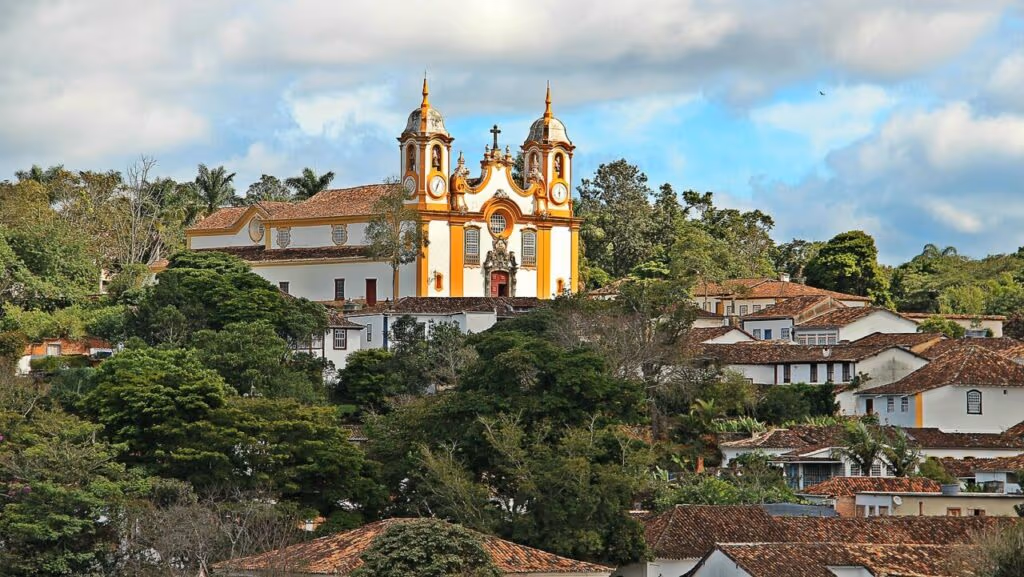 A cidade colonial que decidiu não correr junto com o tempo moderno