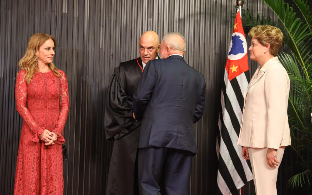 Os detalhes do contrato do escritório da mulher de Moraes com o Master