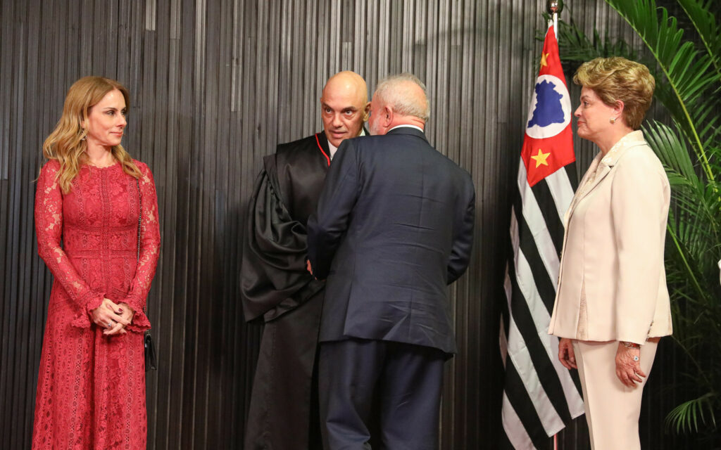 Vorcaro firmou contrato de R$ 129 milhões 2 meses após ter telefone de Moraes