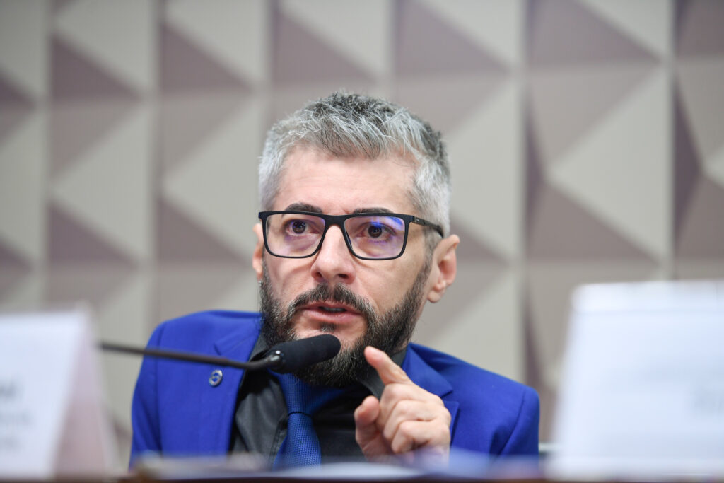 Número 2 do Ministério da Previdência é preso na Operação Sem Desconto