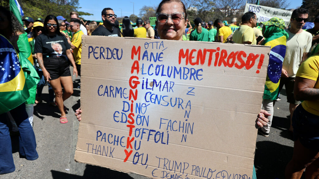 Bolsonarismo em chamas