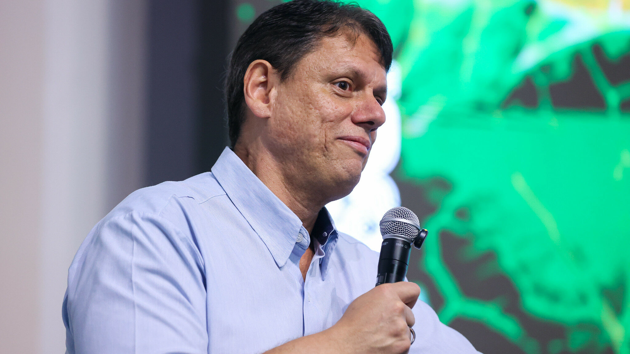 Realtime indica candidatura de Tarcísio mais forte que a de Flávio