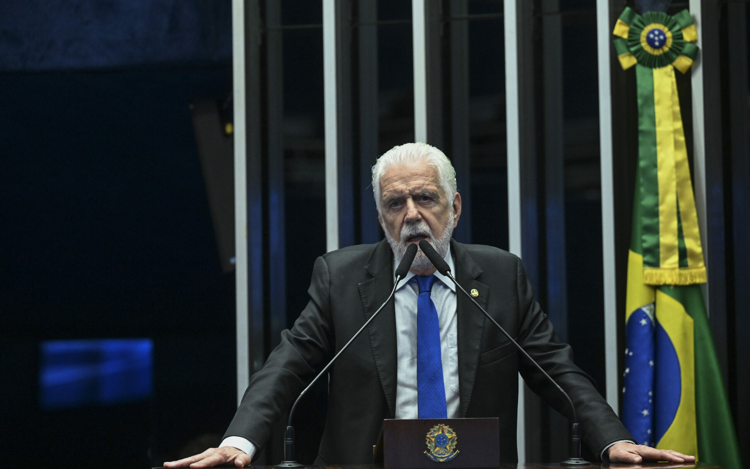 Wagner rebate Gleisi: “Lamentável é nos rendermos ao debate raso”