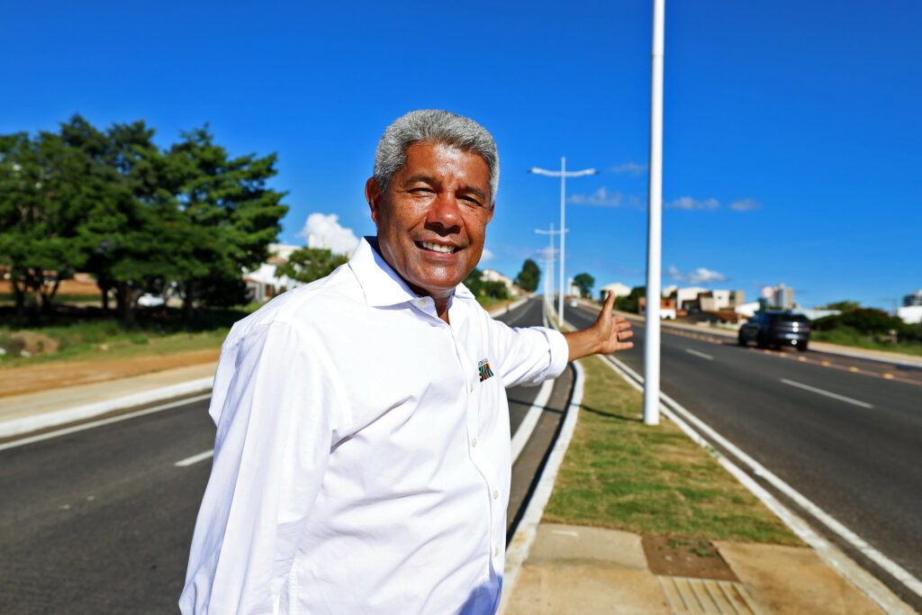 Governador petista diz confiar em deputado alvo da Operação Overclean