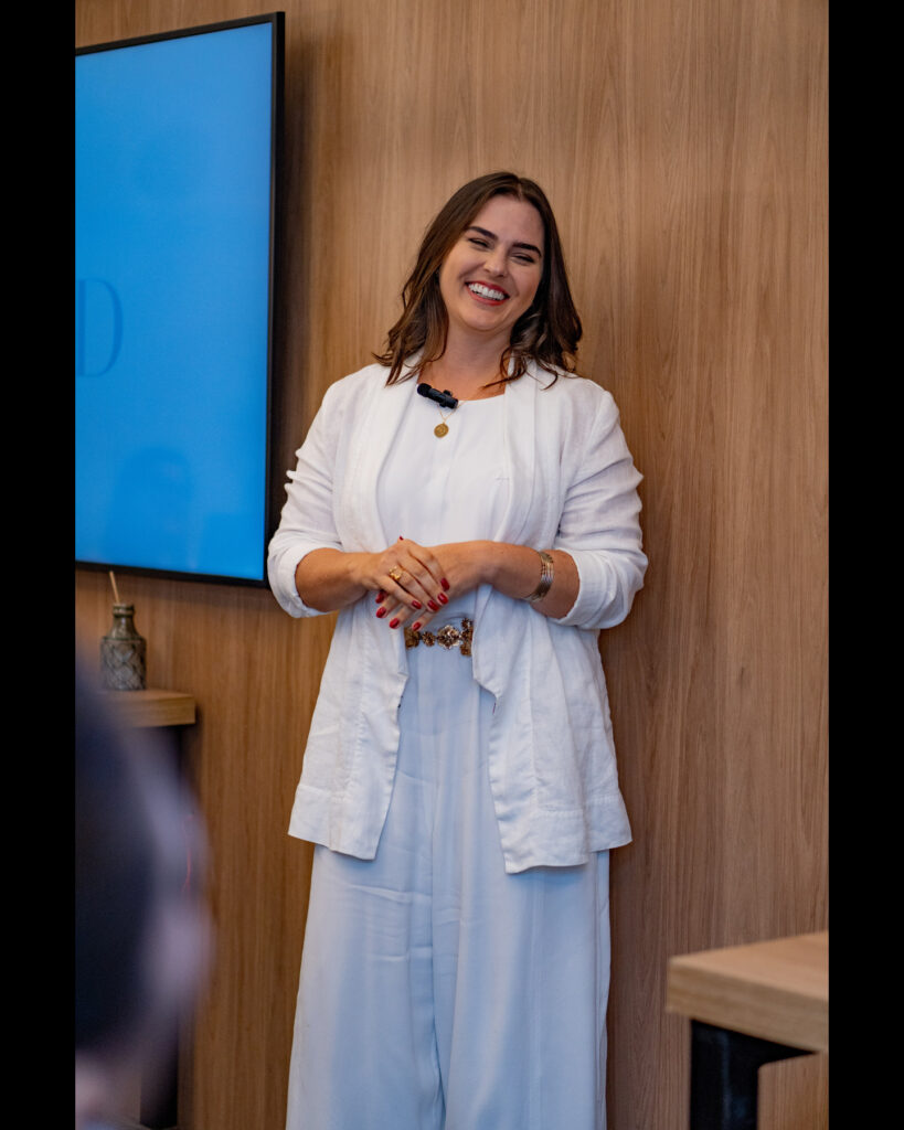 Ex-TV Globinho, Thiara Palmieri largou a fama e chocou ao recomeçar do zero