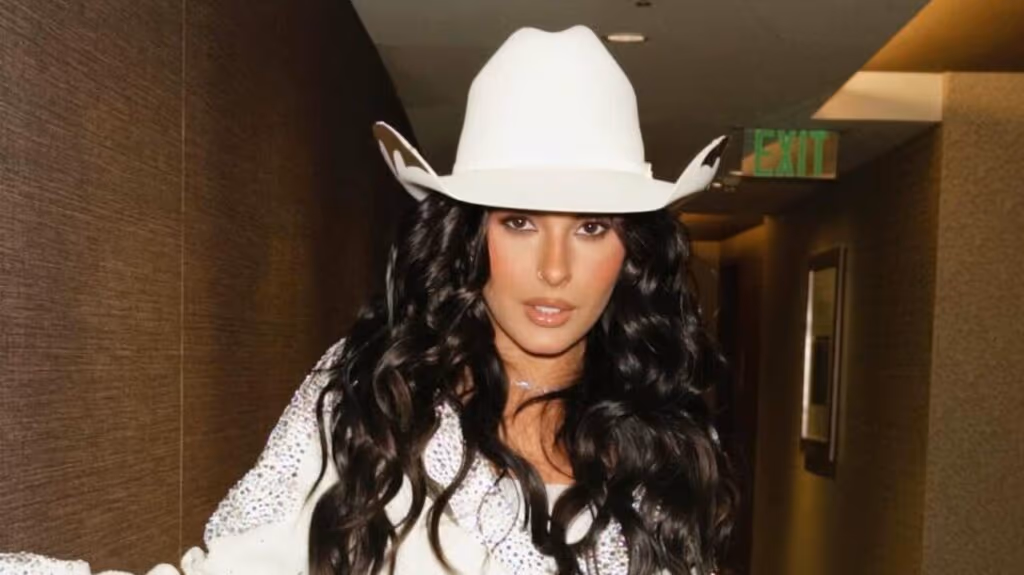 Ana Castela leva bronca do pai por postar música “indecente”