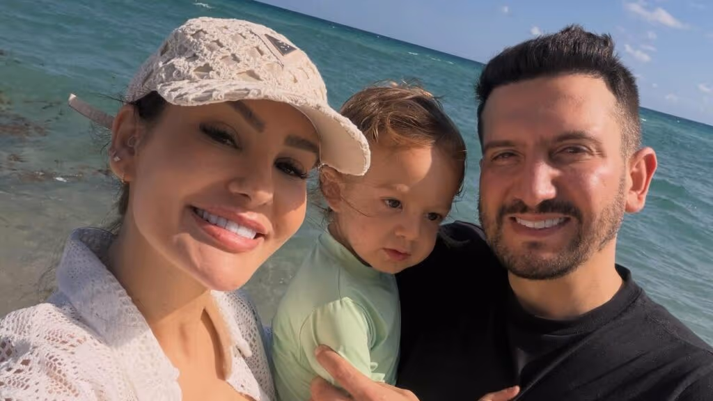Cantor sertanejo registra momento em que sua casa começou a pegar fogo