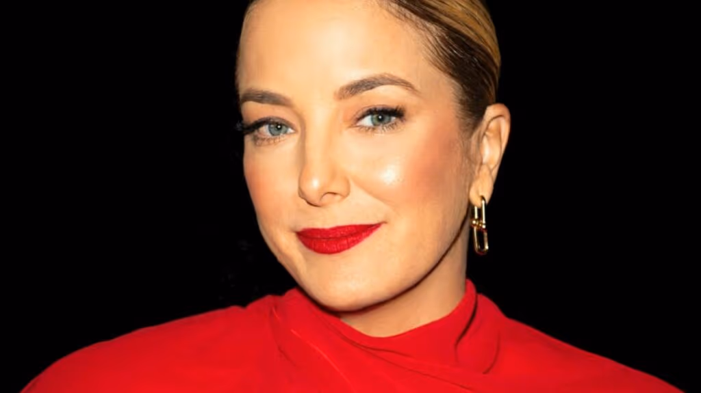 Ticiane Pinheiro chora em sua despedida da Record TV