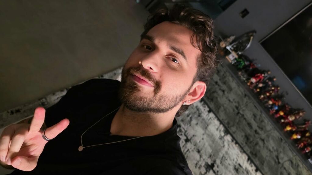 Gustavo Mioto posta story após término de Ana Castela