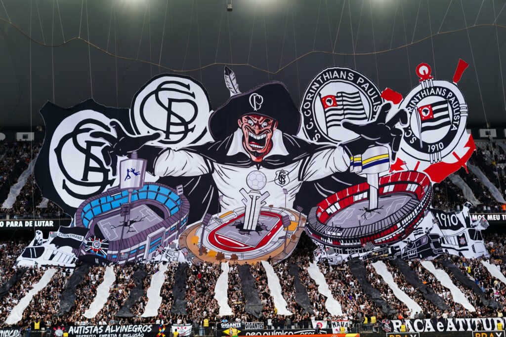 Aqui é Corinthians! Hugo Souza brilha e Timão garante vaga na final da Copa do Brasil