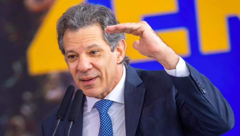 Fernando Haddad deve deixar o governo Lula em fevereiro