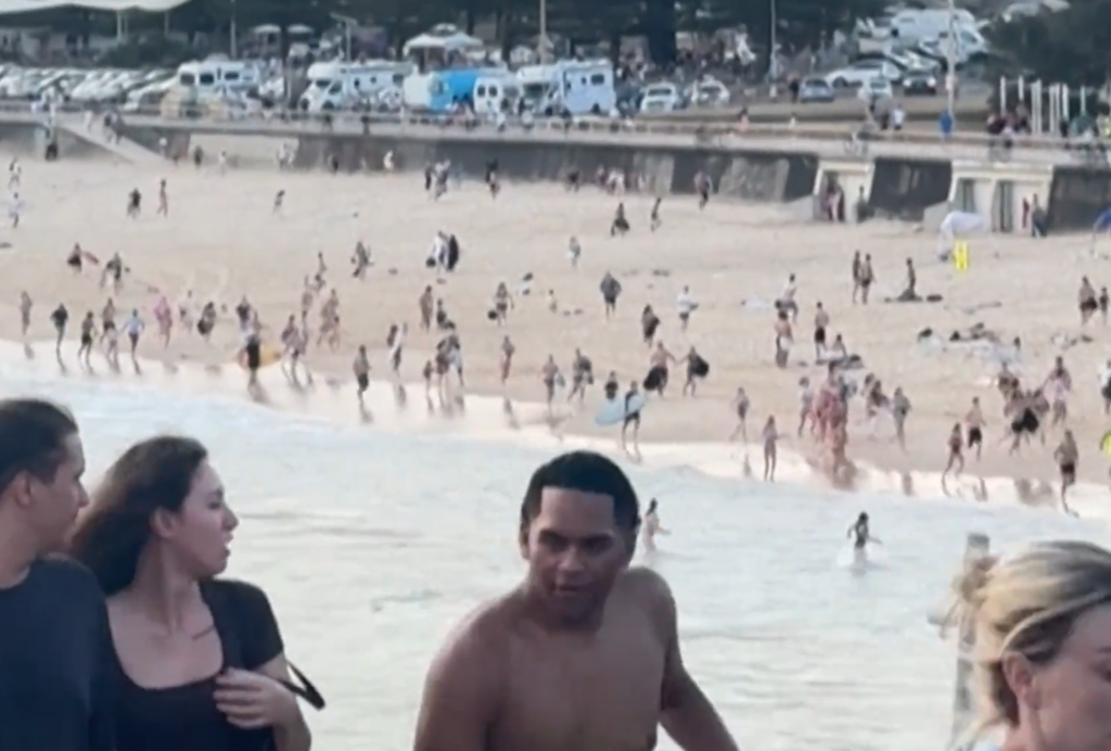 Polícia encontra artefato explosivo após ataque terrorista em Sydney