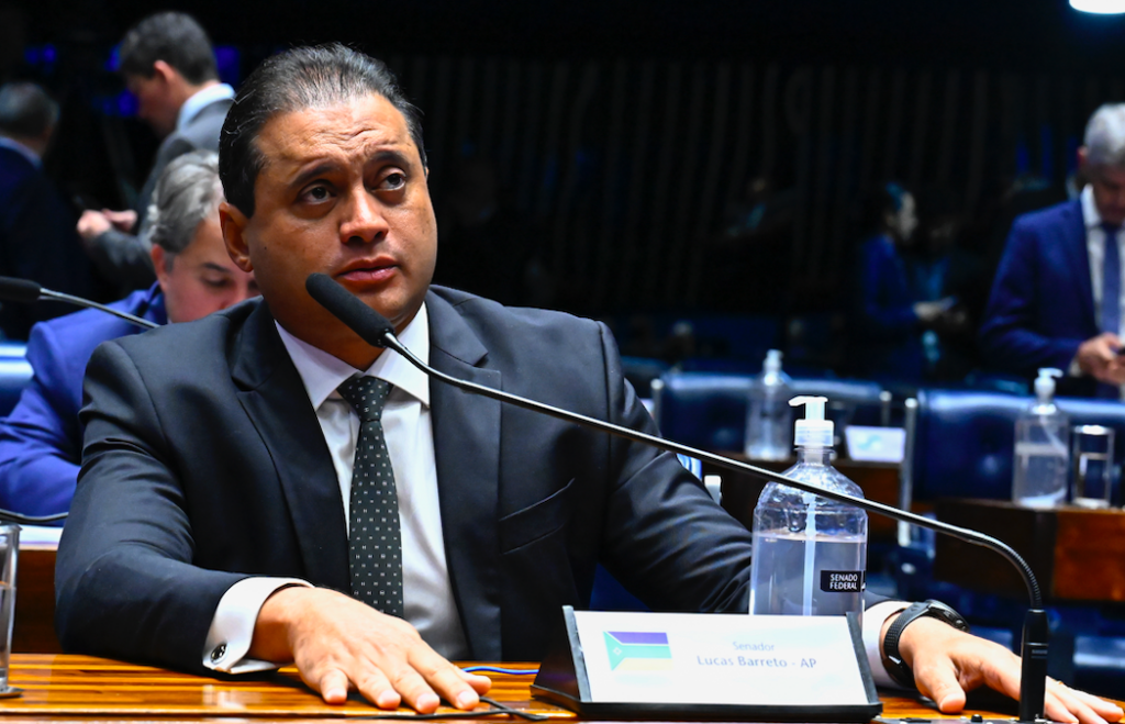 PF pediu prisão do senador Weverton Rocha, mas PGR foi contra
