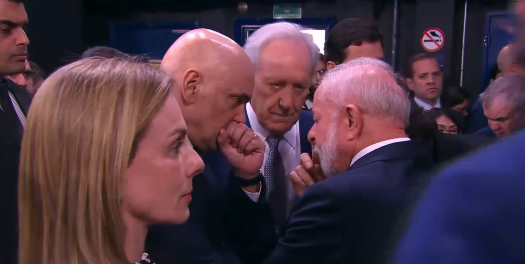 O que Lula conversava com Moraes e Lewandowski?