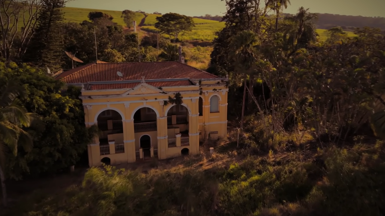 O mistério da fazenda de R$ 218 milhões abandonada “do dia pra noite”