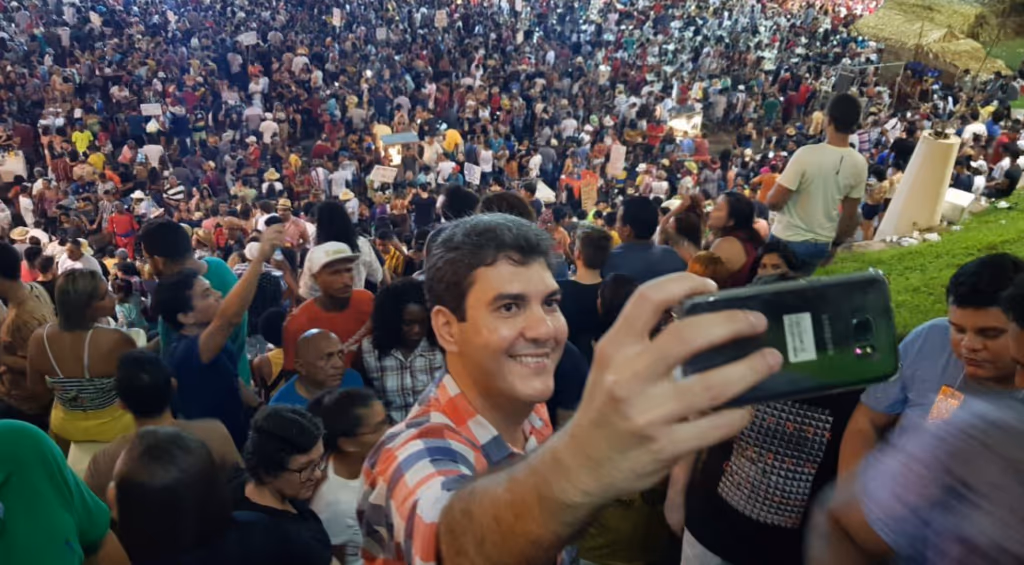 Crusoé: O melhor (e o pior) prefeito de capital, segundo a AtlasIntel