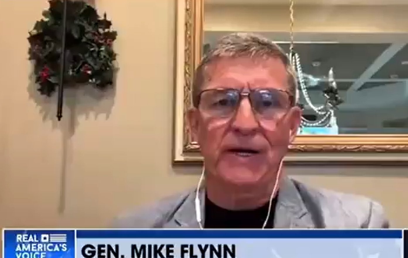 “Vamos acabar logo com esse fiasco”, diz ex-conselheiro de Trump sobre Maduro