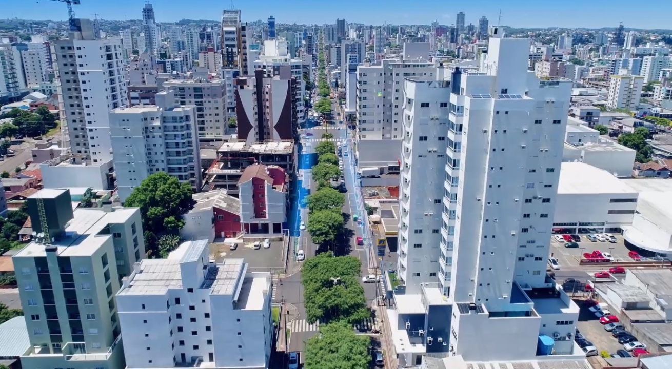 Por que cada vez mais brasileiros estão trocando a capital por essa potência do interior catarinense
