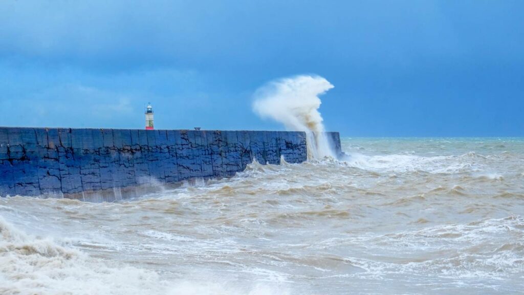 Cientistas fazem alerta preocupados com o comportamento dos oceanos Nem sei se 'surpreso' é a palavra certa