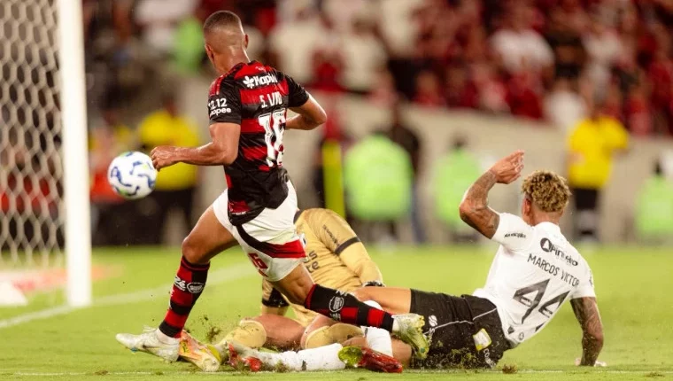 Comemora Rubro-Negro! Flamengo é campeão do Brasileirão 2025 no Maracanã lotado