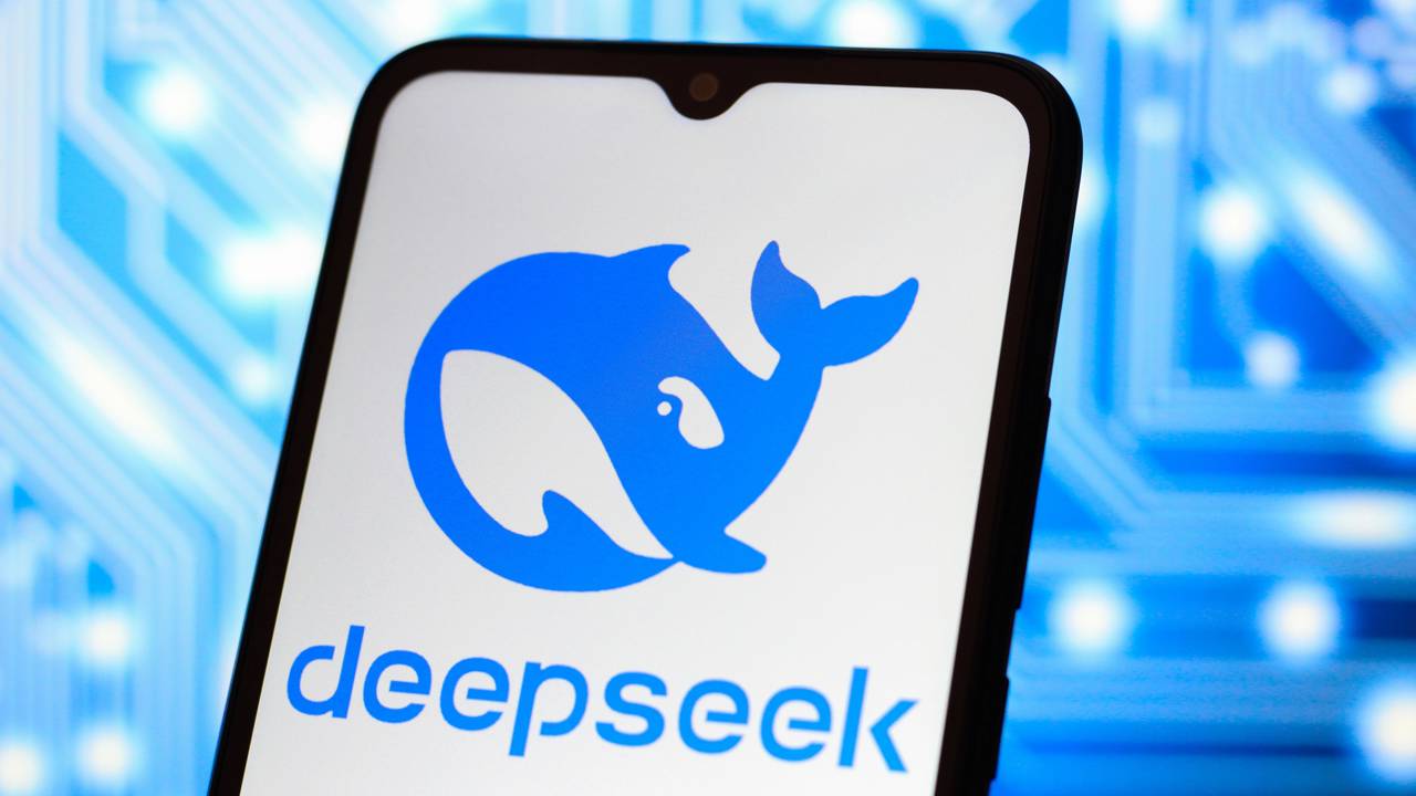 Como usar o DeepSeek no celular e no PC de forma simples e rápida