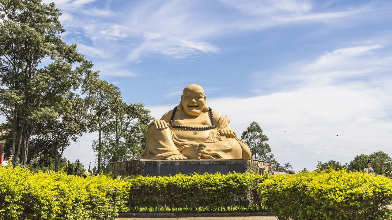 A cidade brasileira que guarda uma das maravilhas mundiais e une três nações na mesma paisagem
